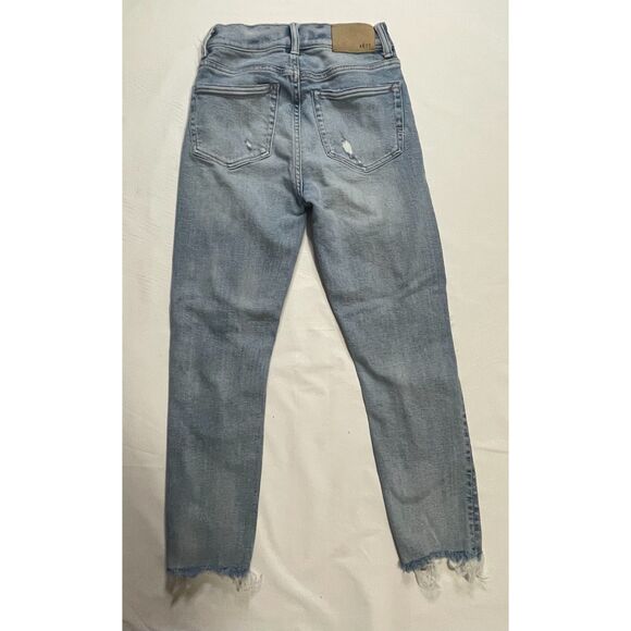 AE77 Mom Jeans 00 High Rise Distressed Light Wash Raw Hem Women’s Denim - Picture 2 of 9